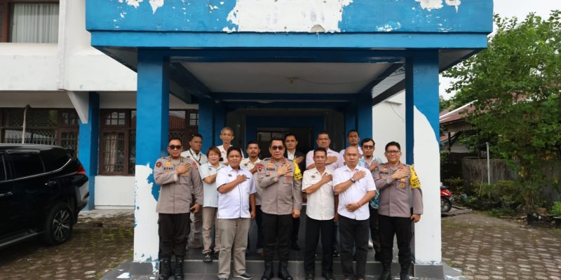 Kapolda Kalteng Kunjungi PWI dan Tabengan