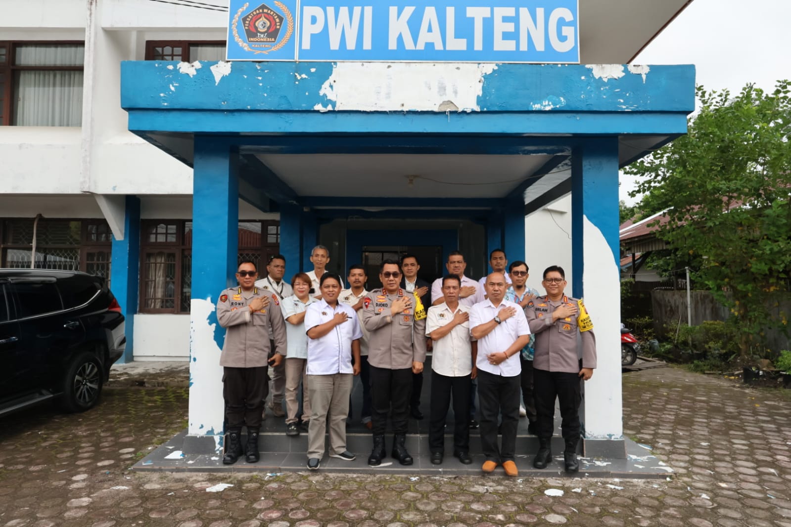 Kapolda Kalteng Kunjungi PWI dan Tabengan
