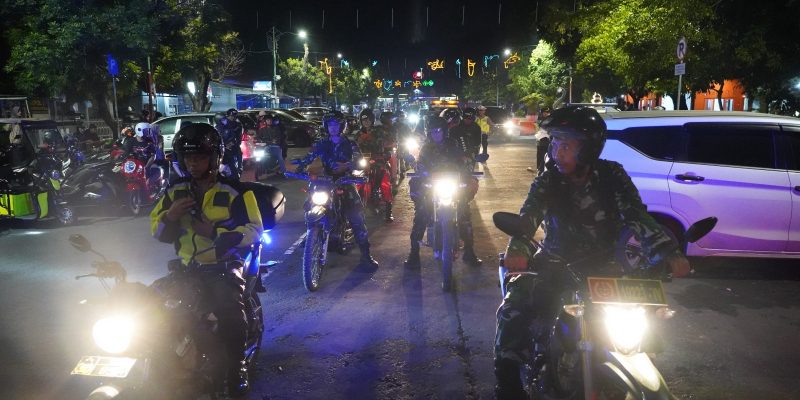 Jaga Kamtibmas Kondusif, Aparat Gabungan di Batang Gelar Patroli Skala Besar