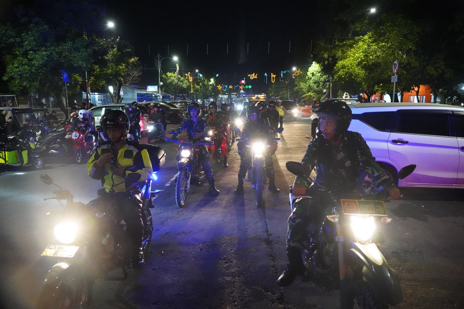 Jaga Kamtibmas Kondusif, Aparat Gabungan di Batang Gelar Patroli Skala Besar