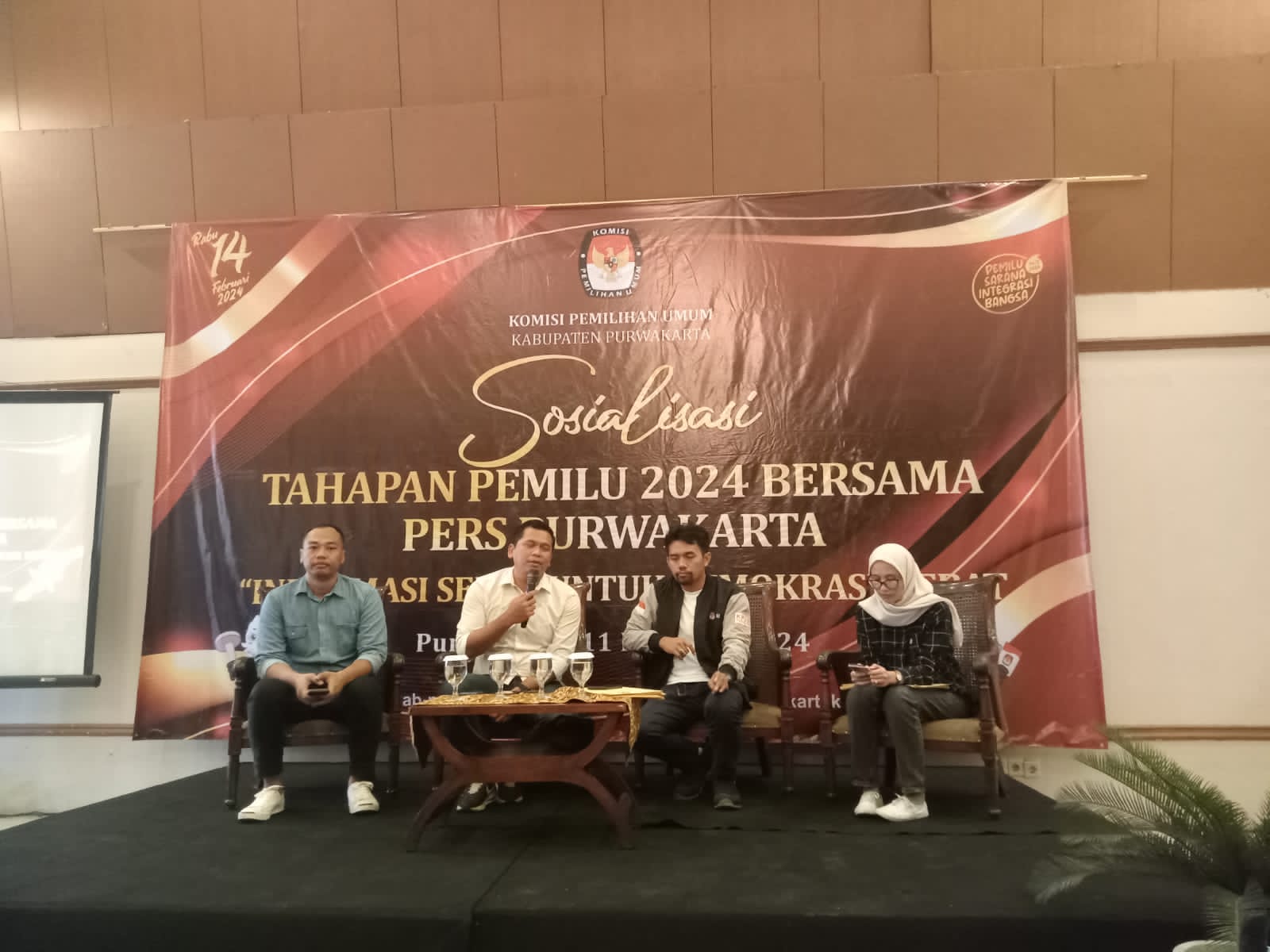 KPU Kabupaten Purwakarta Gelar Sosialisasi Bersama Ketua Organisasi Wartawan / Forum Jurnalis Purwakarta di Tahun 2024