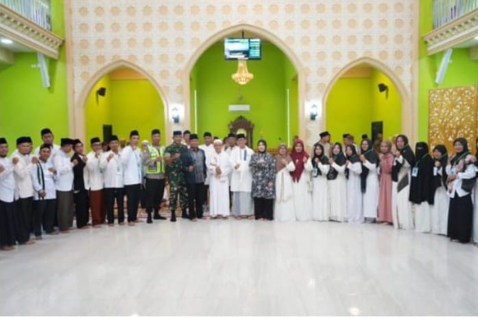 PJ BUPATI OKU, H Teddy Meilwansyah Menghadiri Pembukaan Musabaqoh Tilawatil Qur’an.” Yang Didampingi Ketua TP PKK, HJ Zwesti Karenia 