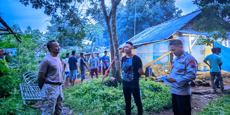 Sosok Mayat Perempuan Ditemukan Mengambang di Sungai