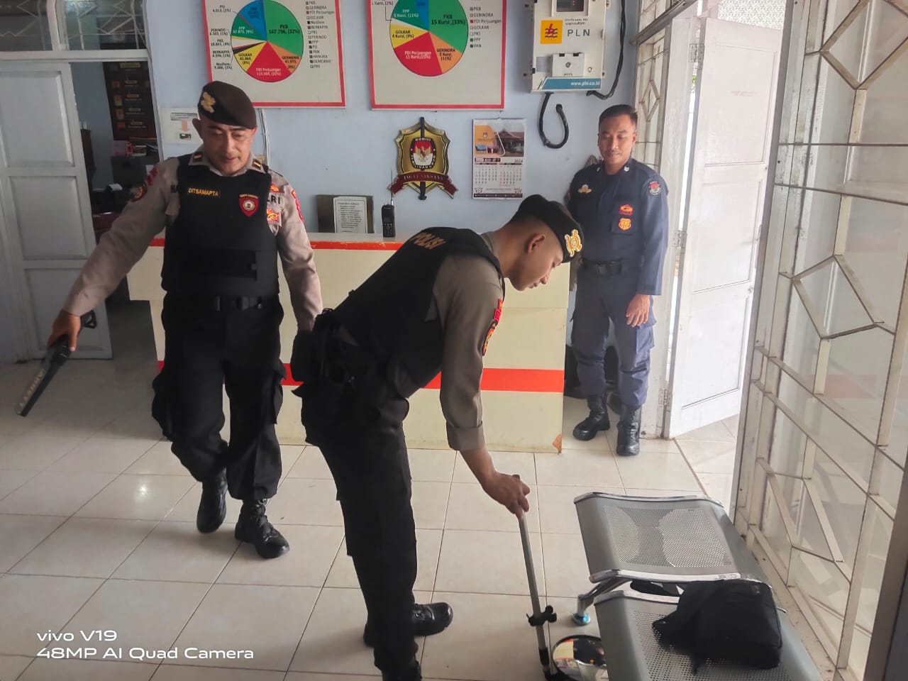 Jelang Rekapitulasi Pemilu 2024 di KPUD Kab Pekalongan – Rutin Dilaksanakan Sterilisasi