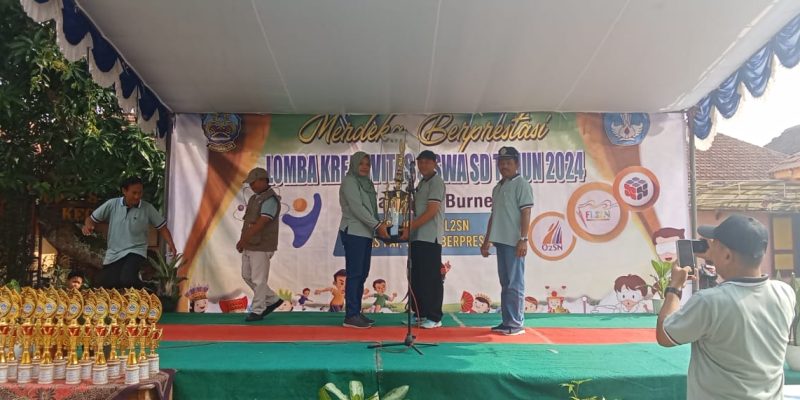 Ratusan Pelajar UPTD SDN Memeriahkan FLS2N kecamatan Burneh