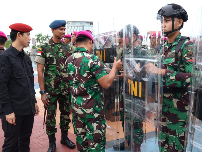 Gelar Pengamanan Pemilu Tahun 2024, Danlanud Hang Nadim Menghadiri Apel