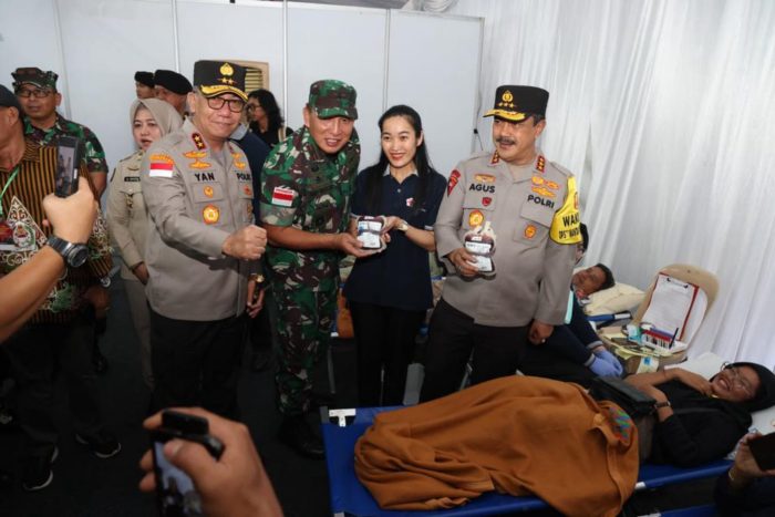 Polda Kepri Laksanakan Bakti Sosial dan Bakti Kesehatan Presisi Untuk Negeri