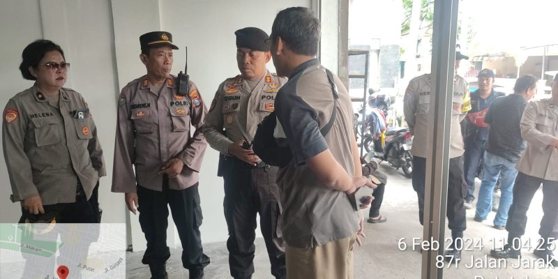 Memastikan Logistik Pemilu Di PPK Aman Polrestabes Surabaya Lakukan Assesment