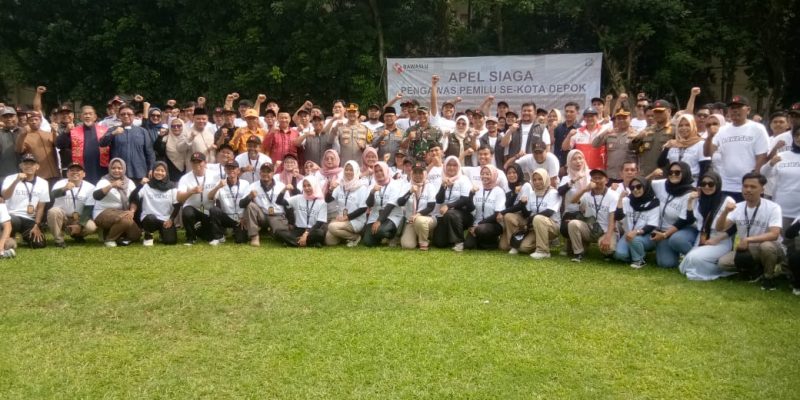 Walikota Depok Mintah Kepada Sekda Kota Depok Sopian Suri Untuk Perintahkan Kepada Camat Dan Lurah Terlibat Tertibkan Spanduk Caleg