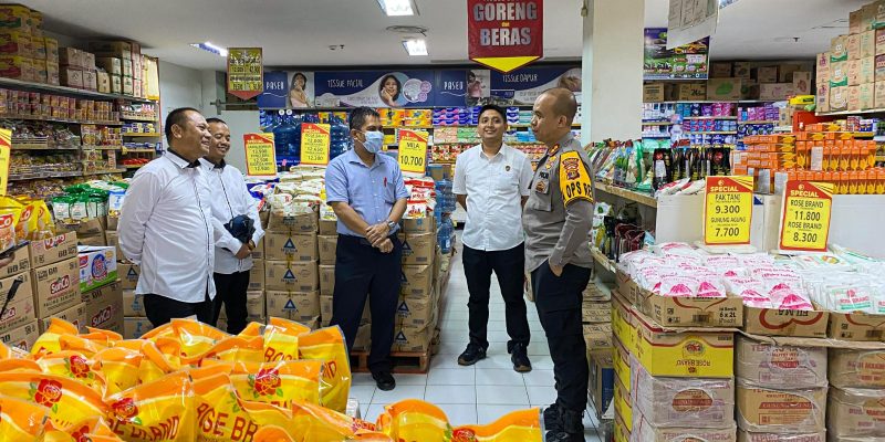 Harga Beras Meroket Kapolres Pringsewu Cek Stock Dan Harga Bahan Pokok Di Pasaran