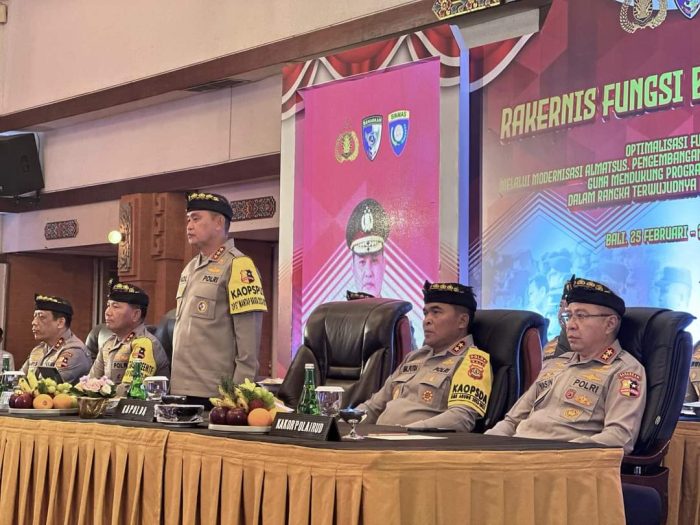 Kakorpolairud Baharkam Polri Irjen Pol M. Yassin Kosasih Hadiri Pembukaan Rakernis Fungsi Binmas Di Bali