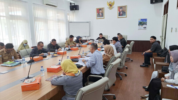 Pemkab Bojonegoro Ikuti RUPS Tahunan PT ADS, Pj Bupati: Tingkatkan Sinergitas dengan Para Stakeholder