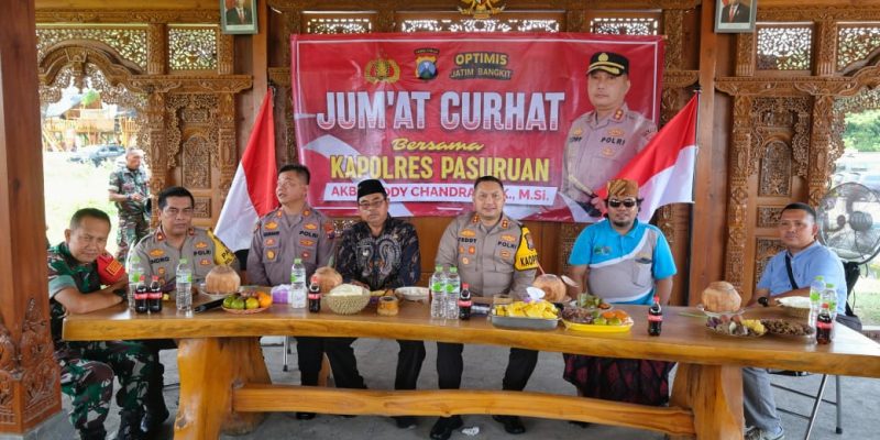 Polri Sahabat Masyarakat, Kapolres Pasuruan Gelar Cangkrukan Dengan Warga (Candra)