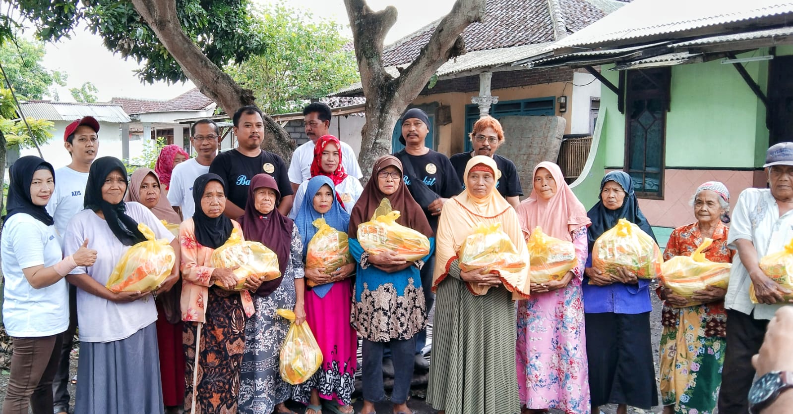 Sambut Ramadhan Ikatan Wartawan Lumajang Berbagi Berkah