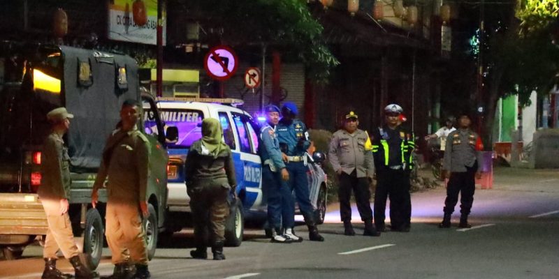 Harkamtibmas di Bulan Ramadhan Polres Pelabuhan Tanjung Perak Gelar Patroli Skala Besar