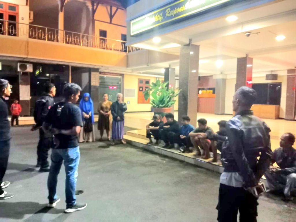 Tim Khusus Polres Lumajang Amankan Remaja Diduga Akan Perang Sarung