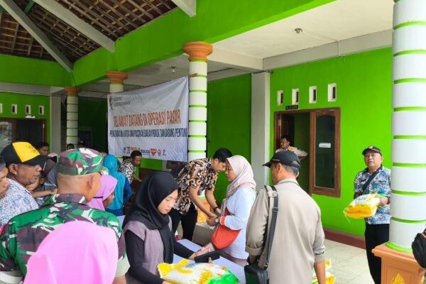 Pasar Beras Murah Terus Digelar, Pemkab Bojonegoro Melalui Disdagkop UM Targetkan 75 Titik Selama Setahun