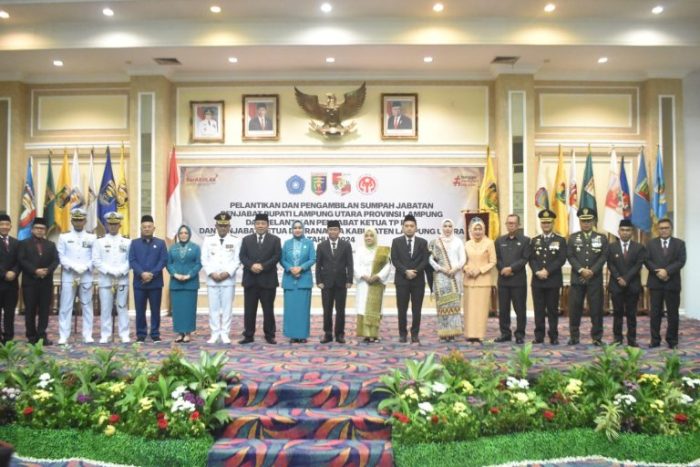 Kasrem 043/Gatam Sampaikan Ucapan Selamat,atas dilantiknya: PJ.Bupati Dan Ketua Tim Penggerak PKK Kabupaten Lampung Utara