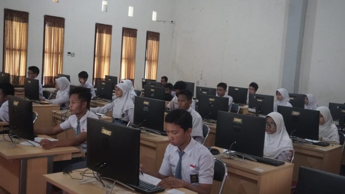 Ajang Kompetisi Siswa Siswi Berprestasi,13 SMA MA Kota Pekalongan Ikuti OSN-K 2024