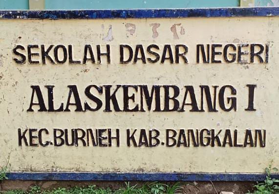 UPTD SDN Alaskembang 1 Ditemukan Sepi dan Pintu kantor Tertutup, wilayah Kecamatan Burneh