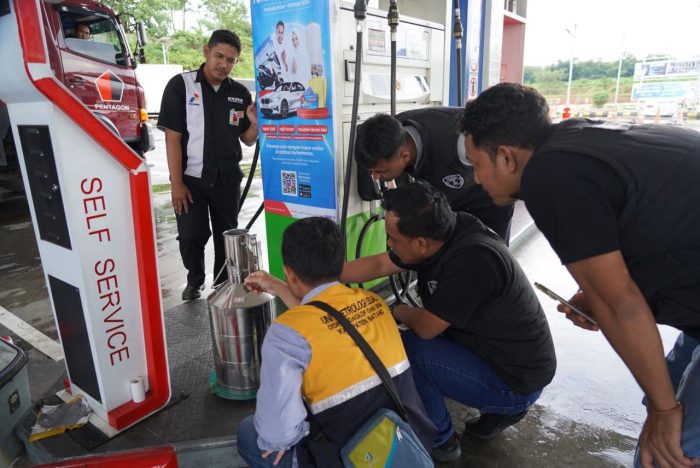 Langkah Proaktif Polres Batang : Pengecekan Nozzle BBM dan Imbauan Pada Petugas SPBU