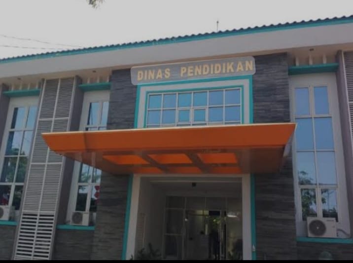 Sangat Minimnya Atas Pengawasan Dinas Pendidikan, PGRI, dan Dewan Pendidikan Bangkalan Jawa timur Terhadap Oknum yang Melanggar