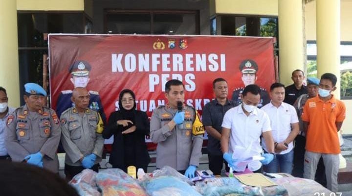 Konferensi Pers Penemuan Mayat Perempuan Tanpa Identitas di Rejoso