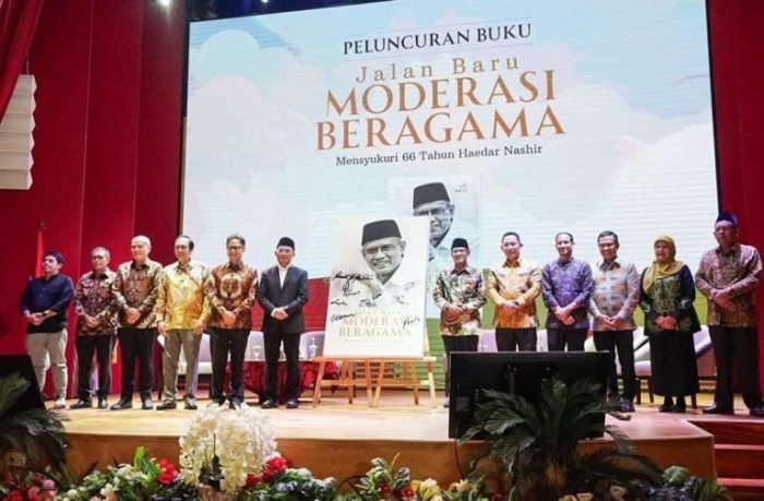 Kapolri Hadiri Peluncuran Buku Haedar Nashir Jalan Baru Moderasi Beragama