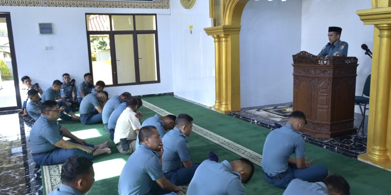 Lantamal IV Laksanakan Siraman Rohani Guna Tingkatkan Iman dan Taqwa Prajurit