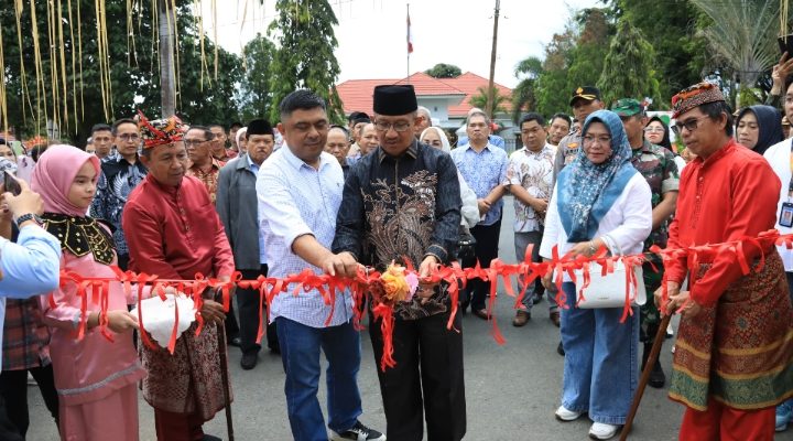 Walikota Asripan Nani Resmikan Alun-Alun Boki Hotinimbang Kotamobagu
