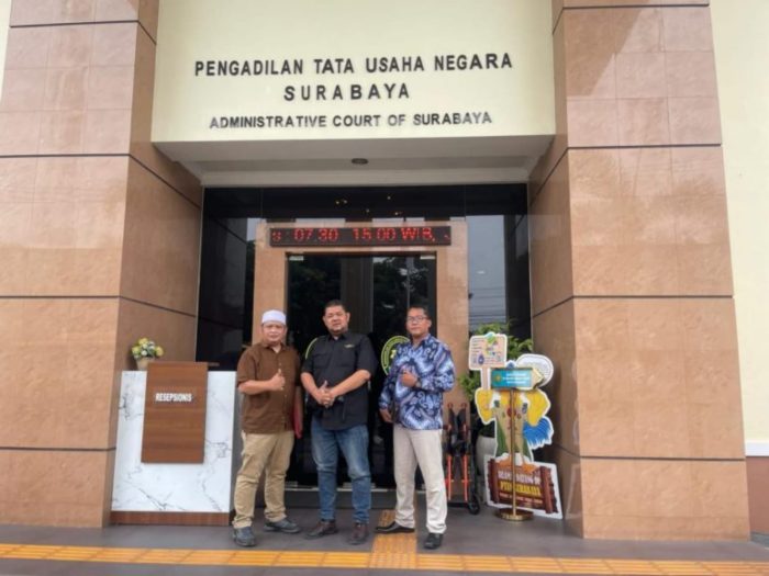 Dua Advokat Berikan Keterangan Buntut Eksekusi Darmo Permai Timur Di Polda Jatim