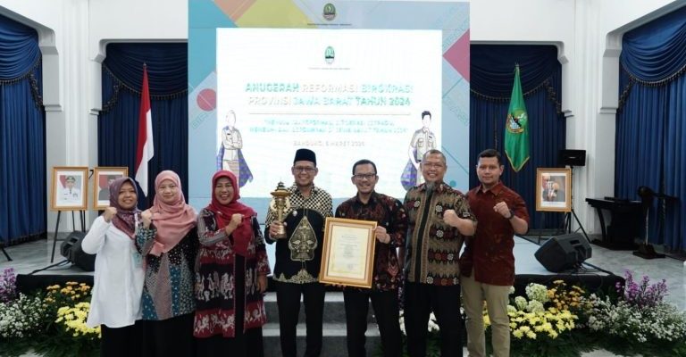 KOTA DEPOK RAIH PREDIKAT A DAN THE BEST IMPROVERMENT PENILAIAN IRB MAR 6, 2024O LASSIARAN PERS, WAKIL WALIKOTA