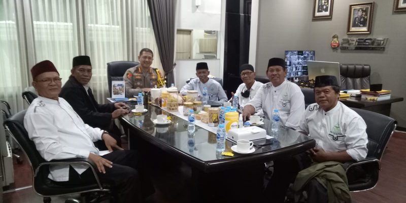 Let’s Dan Jajaran Pengurus MT Bawan Kota Depok Audenci Kapolres Depok Arya Perdana SH. MSi.