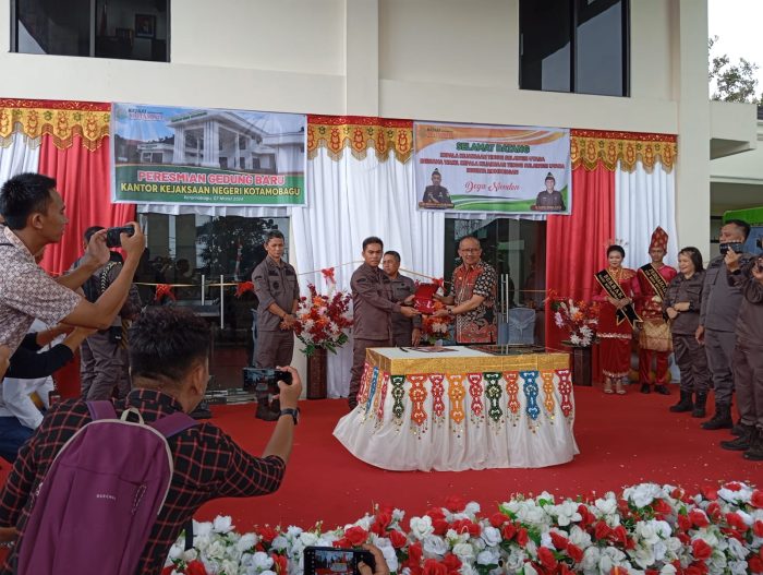 Wali Kota Kotamobagu Asripan Nani Hadiri Peresmian Gedung Baru Kantor Kejaksaan Negeri Kotamobagu