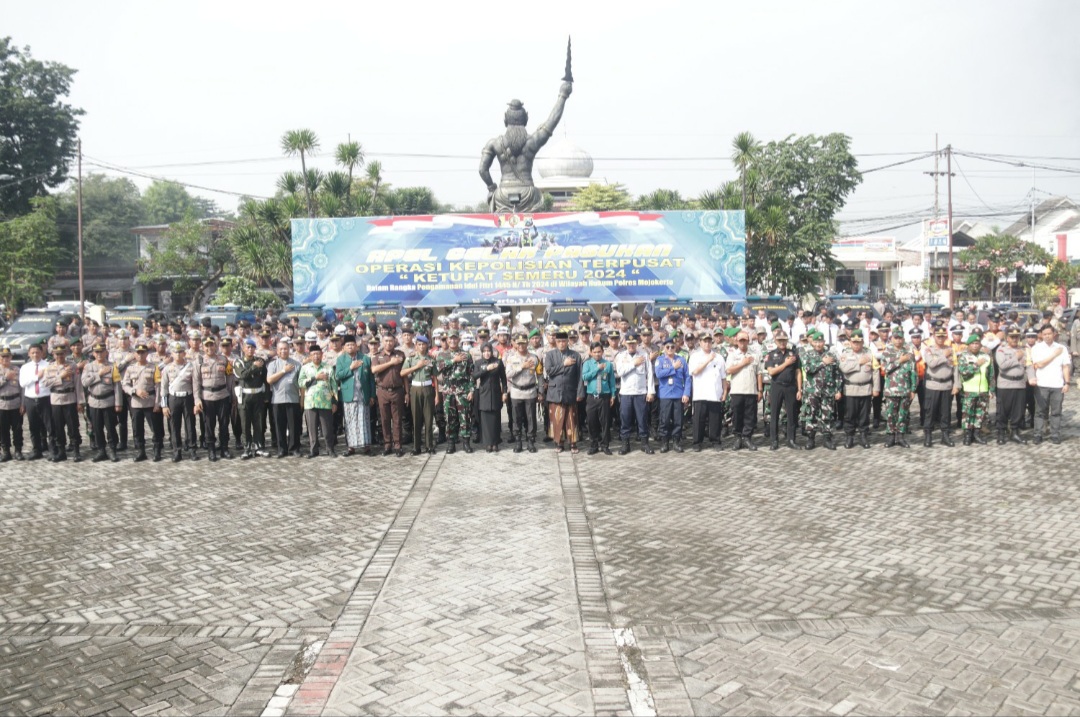 Bupati Ikfina Pimpin Apel Gelar Pasukan Operasi Ketupat 2024 Untuk Pastikan Kelancaran Arus Mudik Lebaran
