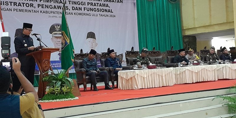 PJ Bupati OKU Teddy Meilwansayah Melantik 559 Pejabat Di Lingkungan Pemerintah Kabupaten OKU