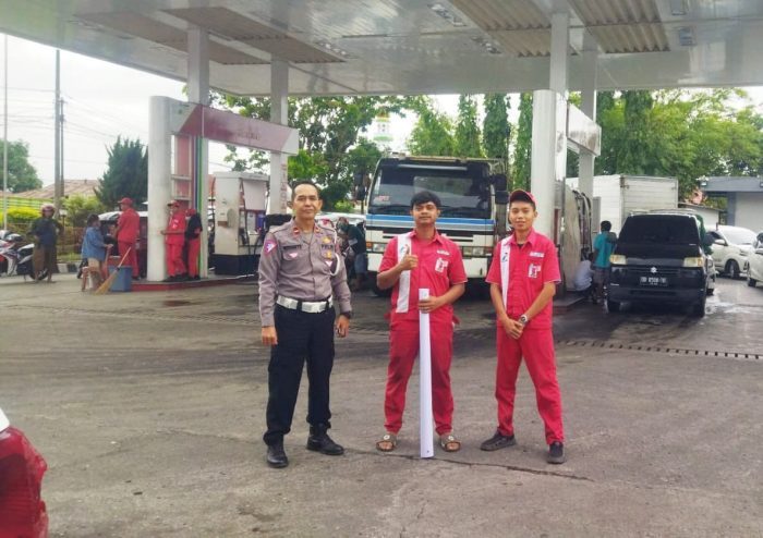 Sat Lantas Polres Kotamobagu Lakukan Monitoring Antisipasi Kelangkaan BBM di SPBU