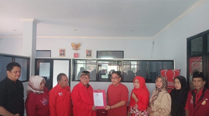 Pendaftaran Presiden RBH Calon Bupati Purwakarta Periode 2024-2029 Melalui Partai PDI Perjuangan Kabupaten Purwakarta