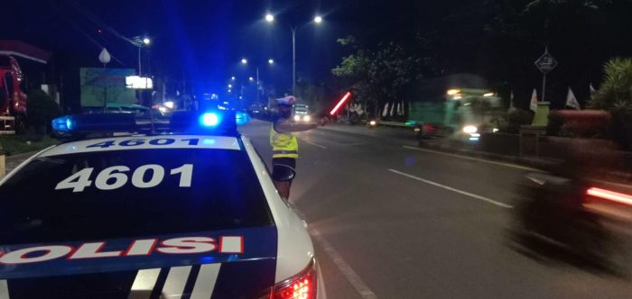 Peringatan Penting dari Kasatlantas Polres Batang : Hindari Beristirahat di Bahu Jalan Untuk Keselamatan Bersama