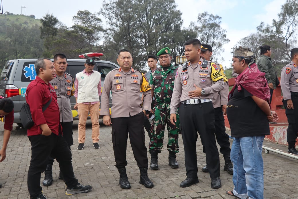 Pastikan Arus Mudik Lancar, Kapolres Pasuruan Cek Kesiapan Pos Pengamanan Operasi Ketupat Semeru 2024