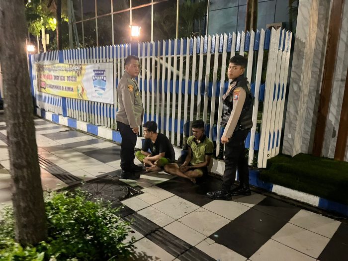Komplotan Pencuri Kabel Fiber Optik di Surabaya Dibekuk Polisi