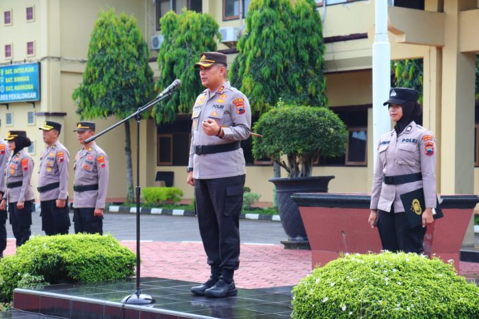 Pimpin Upacara Bendera Hari kesadaran Nasional, Kapolres Pekalongan Apresiasi Personil yang terlibat Operasi