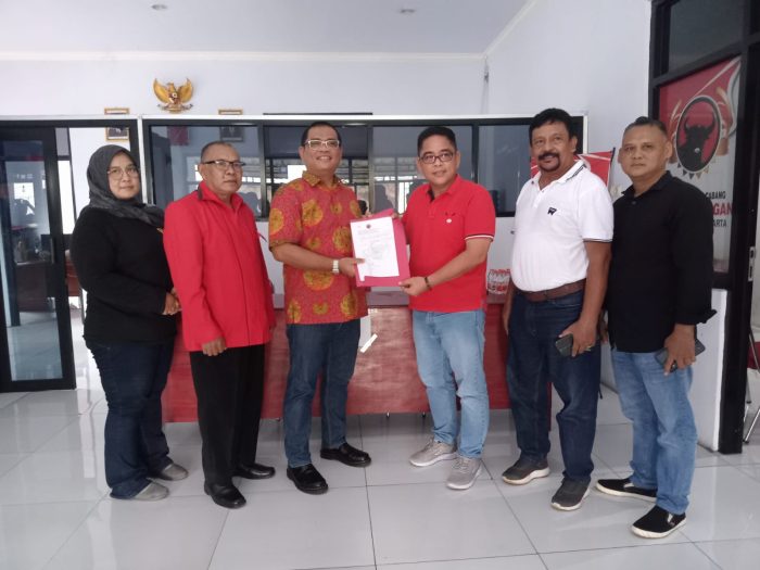Irwan Abdulrahman Daftar Pilkada 2024-2029 Melalui Partai DPC PDI Perjuangan Purwakarta