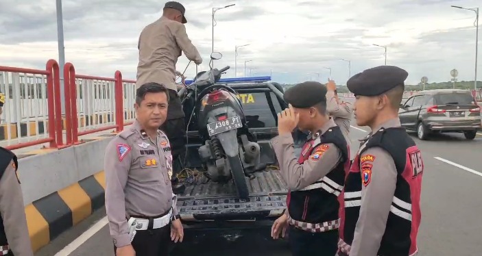 Viral! Sepeda Motor Tak Bertuan Di Jembatan Suramadu KM 4, Telah Diidentifikasi Pemiliknya