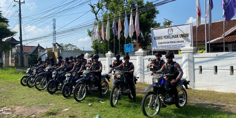 Jelang Putusan MK, Patroli Harkamtibmas Digelar Polres Pekalongan Guna Mewujudkan Situasi yang Kondusif