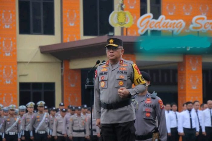 Pimpin Apel Pagi, Kapolda : Selamat Hari Kartini Kepada Para Polwan Polda Lampung dan Jajaran