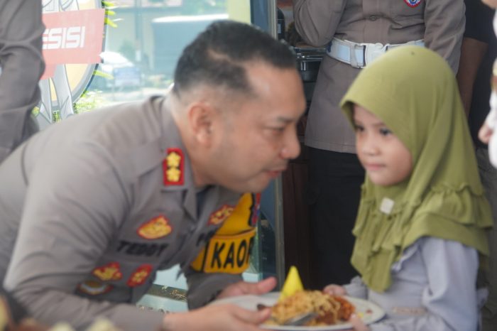 Peduli Sesama, Kapolres Pasuruan Gelar Halal Bihalal Dan Berikan Santunan Kepada Anak Yatim