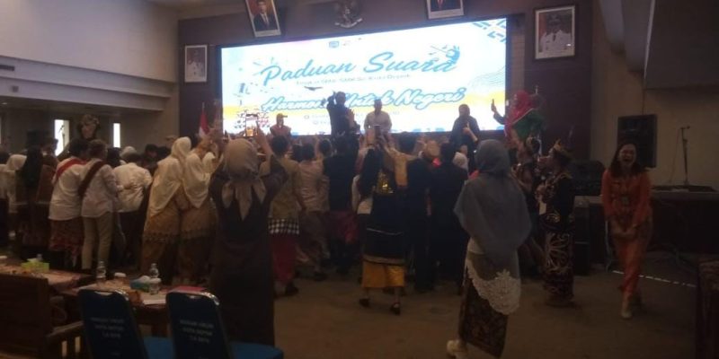 Asisten Admin Keuangan Sekda Kota Depok Hj. Nina Zusana.MSi, Membuka Lomba Tingkit SMA/SMK Tingkat Kota Depok