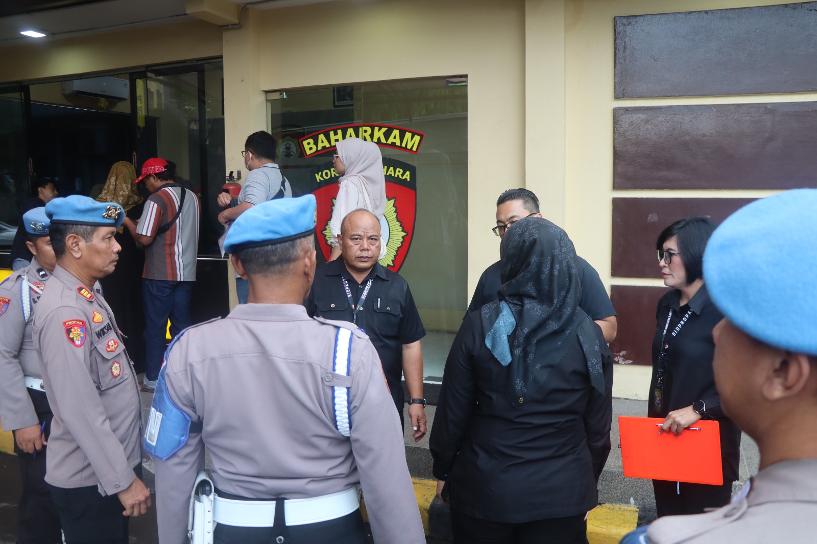 Bidpropam Polda Jatim Gelar Pembinaan Etika Profesi Polri Kepada Personil Polres Pasuruan