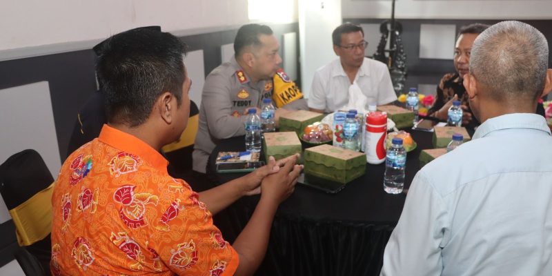 Jelang Hari Buruh Sedunia, Kapolres Pasuruan Gelar Silaturahmi Bersama Serikat Buruh Se-Kabupaten Pasuruan